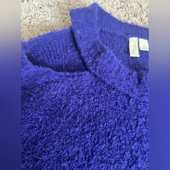 Anthropologie moth cut out neck sweater medium boucle purple grape alpaca wool - Picture 6 of 10